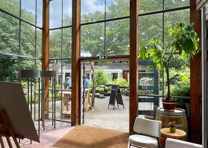 Plaats De Kleine Aarde Hostel Boxtel