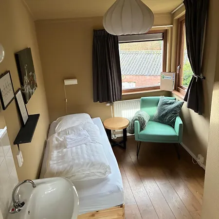 Hostel Plaats De Kleine Aarde Boxtel
