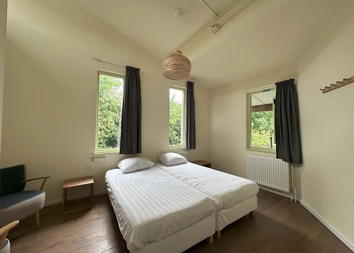 Hostel Plaats De Kleine Aarde Boxtel