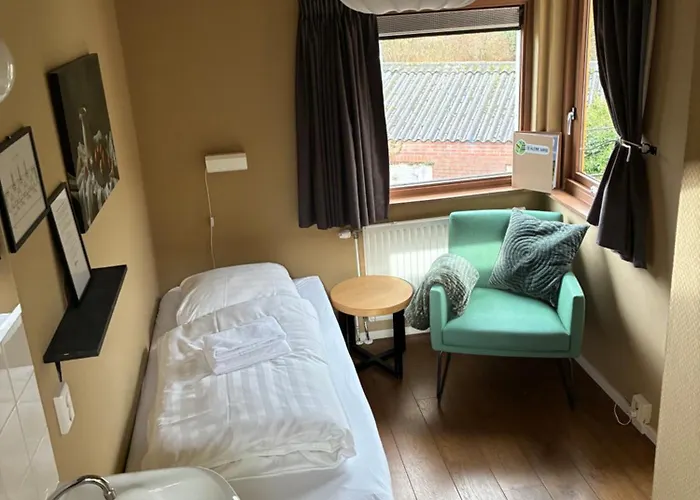 Hostel Plaats De Kleine Aarde Boxtel